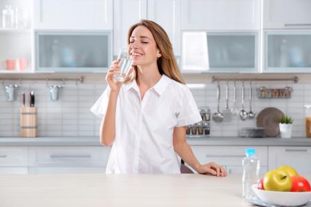 3 Reasons to Choose Drinking Water Filters Over Bottled Water