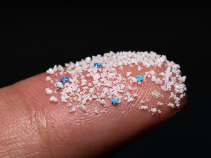 What is the best solution to filter out microplastics from drinking water?