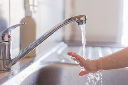 The Benefits of Installing a Water Softener at Home